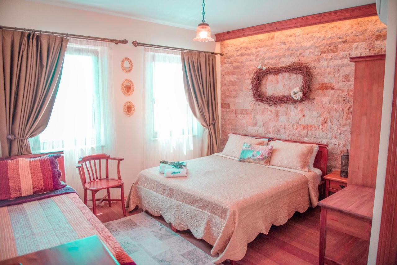 Alesta Hotel Bozcaada Eksteriør bilde